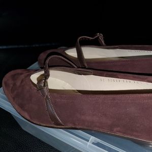 Authentic Salvatore Ferragamo Women Leather Shoes.